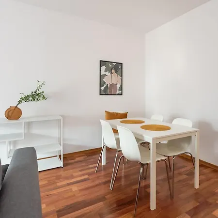 Wola Sunshine Free Parking Apartament *