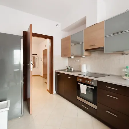 Wola Sunshine Free Parking Apartament *