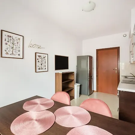 Wola Sunshine Free Parking