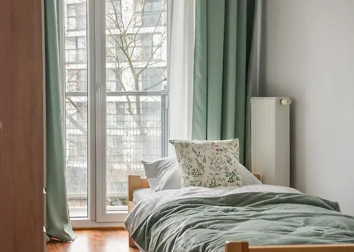 Wola Sunshine Free Parking * Warsaw